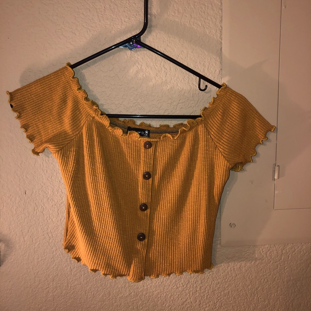 Cute knitted off the shoulder crop top